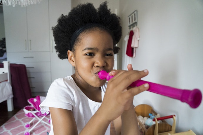 Se Quiser Desenvolver Habilidades Musicais, Prefira Instrumentos de Brinquedo Para Meninas