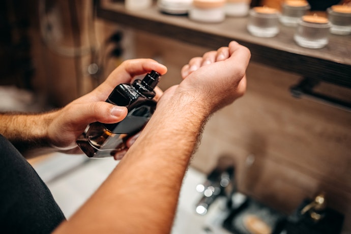Para Fixação Duradoura, Escolha um Eau de Parfum, como o Inebriante