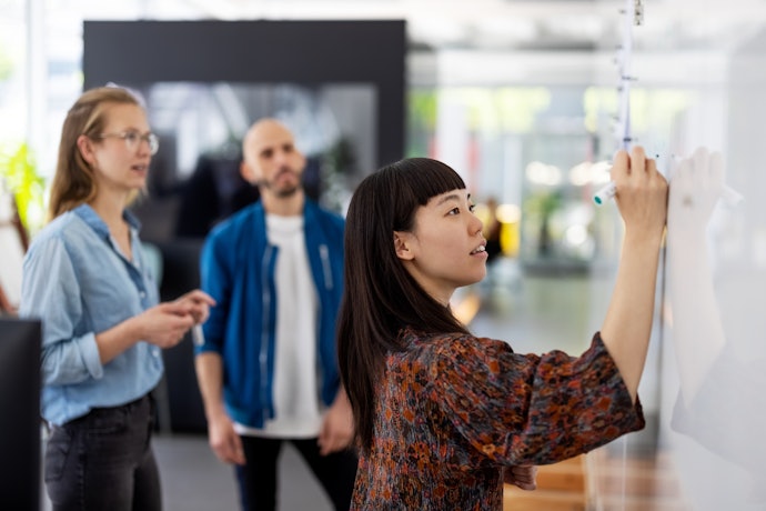 Confira as Cores do Marcador de Quadro Branco: Azul e Preto São os Mais Procurados
