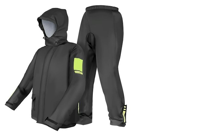 Não Quer Molhar o Cabelo? Prefira Capa de Chuva para Motociclista com Capuz