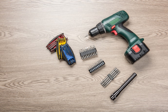 Confira se Kit de Bits, Brocas e Acessórios Acompanham a Parafusadeira