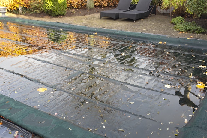 Para Escoar a Água da Chuva, Prefira Modelos com Dreno
