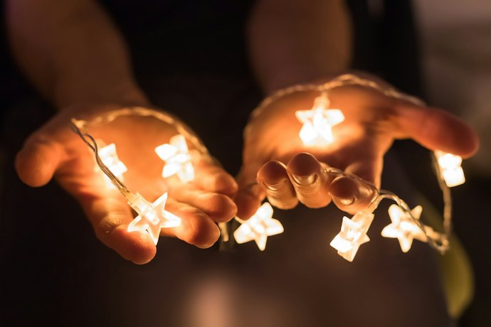 Pisca-Pisca Cascata, Estrela ou Bolas de Natal? Escolha o seu Design Preferido