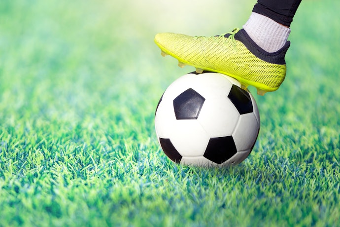 A Chuteira Nike de Campo com Botinha se Mantém Firme no Pé