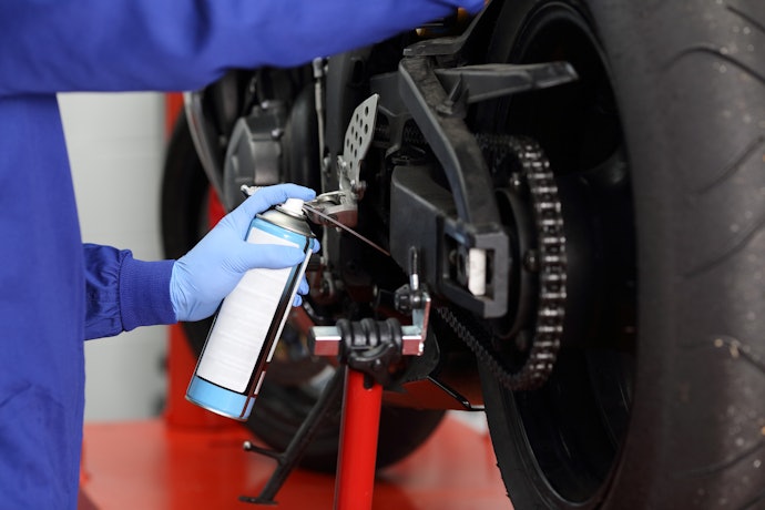Defina o Volume da Embalagem Conforme o Uso da Moto, se Mais Frequente ou Esporádico