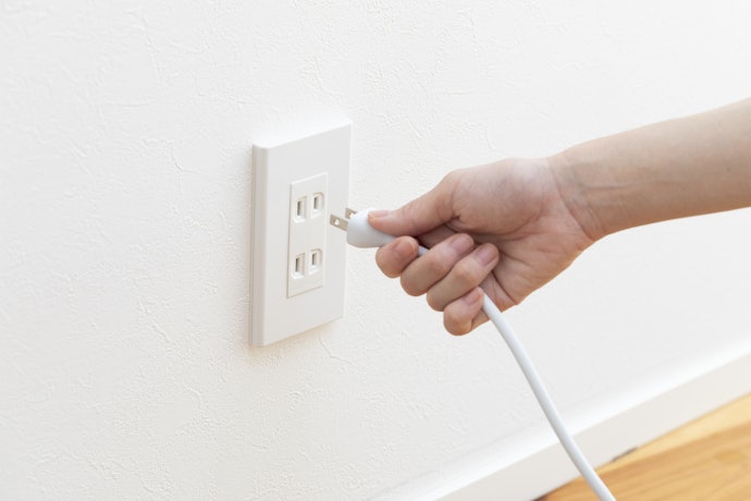 Nem Todos os Massageadores Elétricos São Bivolt. Verifique a Voltagem na Hora da Compra