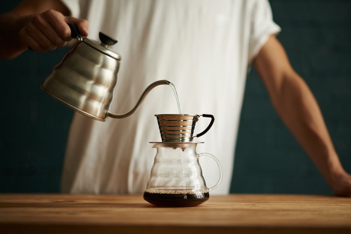 Avalie o Quanto Toma de Café para Pensar na Capacidade do Coador