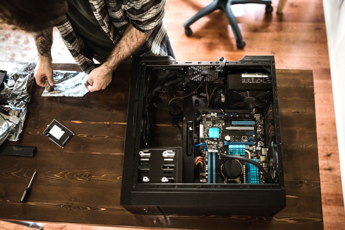 Para Garantir Compatibilidade, Verifique os Padrões PCI-E 3.0 ou 4.0