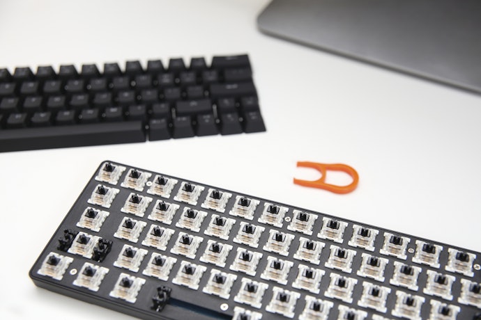 Escolha entre um Teclado Razer Mecânico, Óptico, Mecha-Membrane ou Membrana