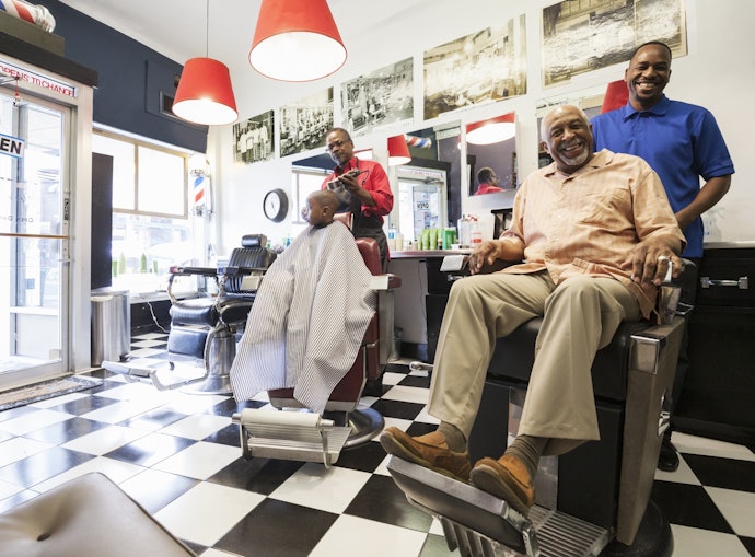 Fique de Olho no Peso Máximo Suportado pela Cadeira de Barbearia
