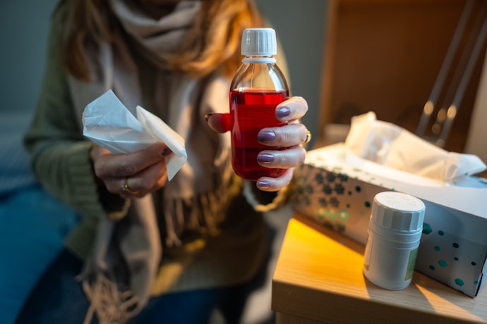 Se Procura um Xarope para Tosse e Gripe, Escolha Opções com Vitamina C e Zinco