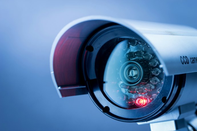 Câmeras de Segurança com Sensor Infravermelho Possibilitam Boas Filmagens em Ambientes Escuros