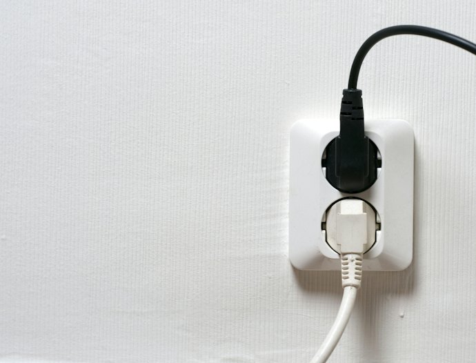 Para Usar em Qualquer Tomada, Esolha uma Marmita Elétrica Bivolt