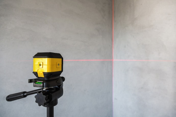 Prefira Níveis a Laser com Raio de Ação de 10 m ou Mais