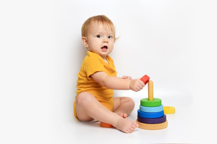 Brinquedos Fisher-Price de Empilhar Estimulam a Coordenação Motora. Veja Outros Estímulos