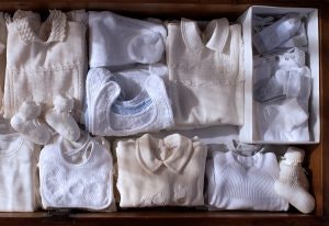 Dicas de Como Organizar a Cômoda do Bebê
