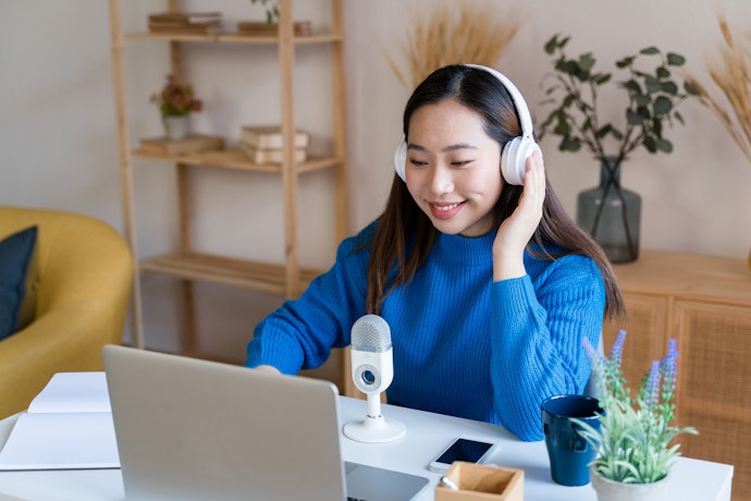 Pouco Espaço? Escolha Microfones para Podcast Pequenos