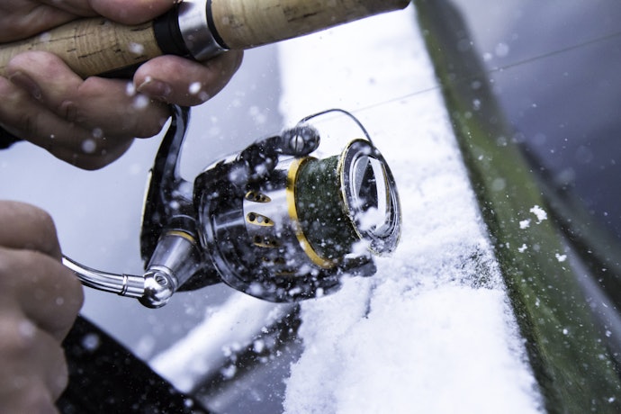 Se Pesca no Mar e Não Quer que o Molinete Enferruje, Opte por Materiais Resistentes à Corrosão