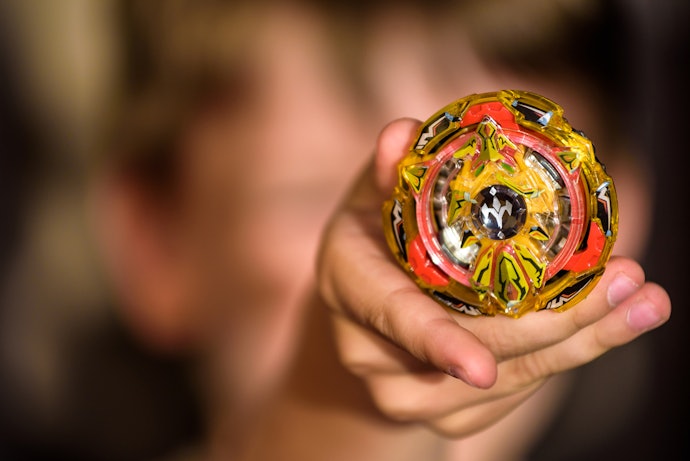 Escolha o Beyblade de Acordo com a Série