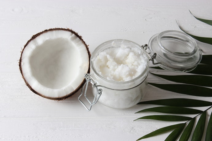 O Sabão de Coco Verdadeiro Tem Como Base o Óleo de Coco