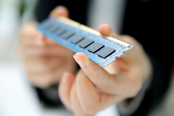 Para o Celular Não Travar, Verifique a Memória RAM e o Processador
