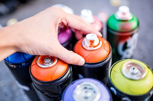 Se Pretende Pintar Superfícies Maiores, Tintas de 300 a 400 ml São Uma Boa Opção