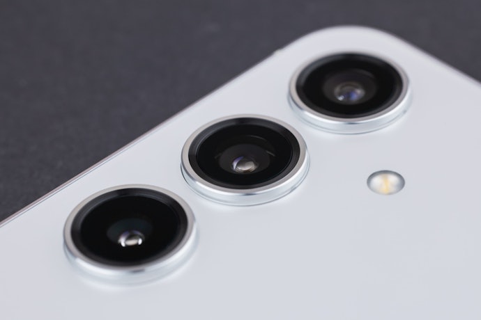 Quer Fotos e Vídeos de Qualidade? Aposte em um Celular Barato com Câmera Até 50 MP e Full HD