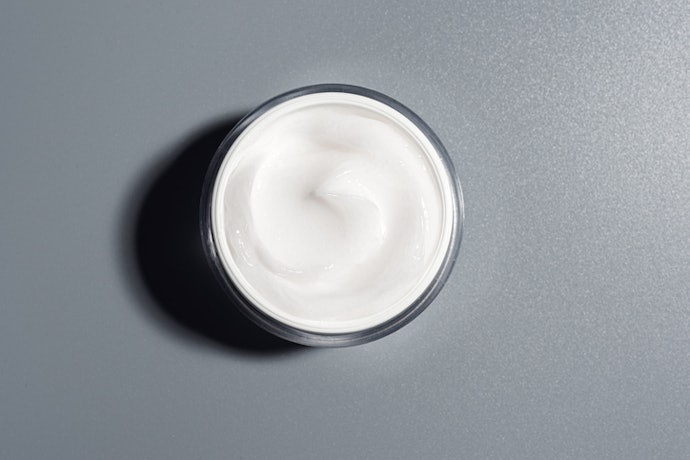 Se Busca uma Hidratação mais Eficiente, Prefira Antissinais com Textura em Creme mais Densa