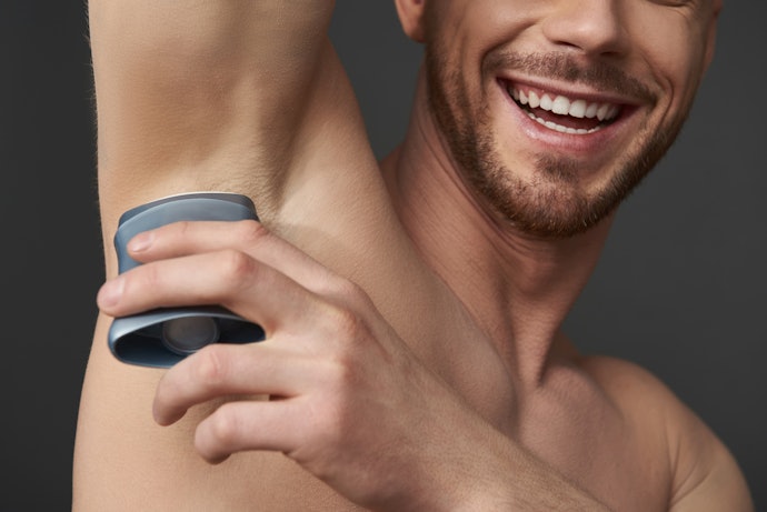 Roll On, Aerossol ou Creme? Compre o Desodorante Ideal para Sua Pele