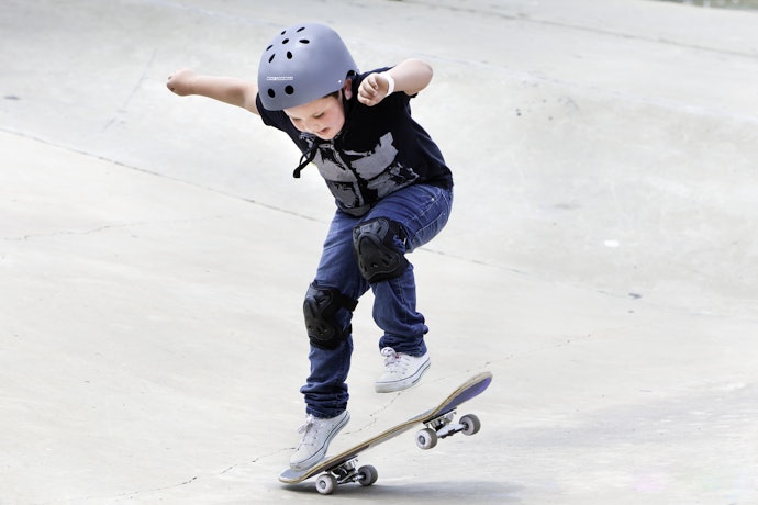 Para as Primeiras Manobras, Prefira um Skate Infantil com Shape de Marfim ou Maple