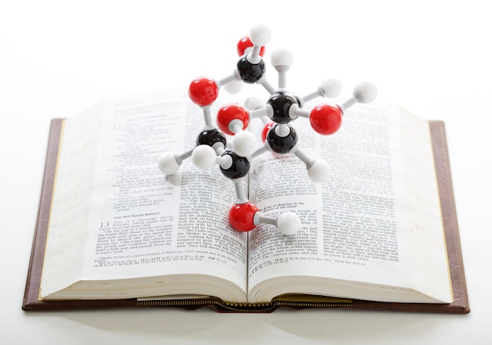 Observe as Dimensões do Livro de Química