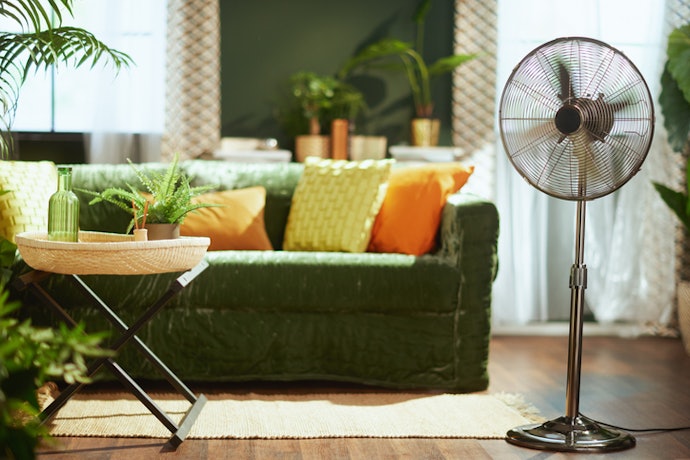 Para Distribuir Melhor o Ar em Ambientes Diferentes, Prefira Ventilador com Ajuste de Altura