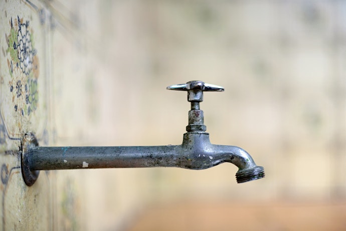 Torneiras para Tanque com Mais de 13 cm Oferecem Maior Praticidade