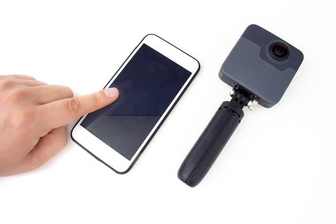 Vai Usar com Celular ou VR? Aposte em Modelos com App Oficial e Android Atualizado