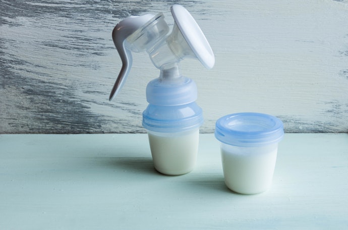 Se Produz Muito, Considere uma Bombinha de Tirar Leite Manual com Mais de 150 ml