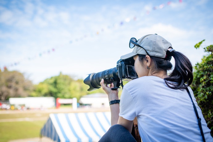 Vai Fotografar Pessoas ou Ação? Opte por Modelos com Autofoco e Disparo Contínuo