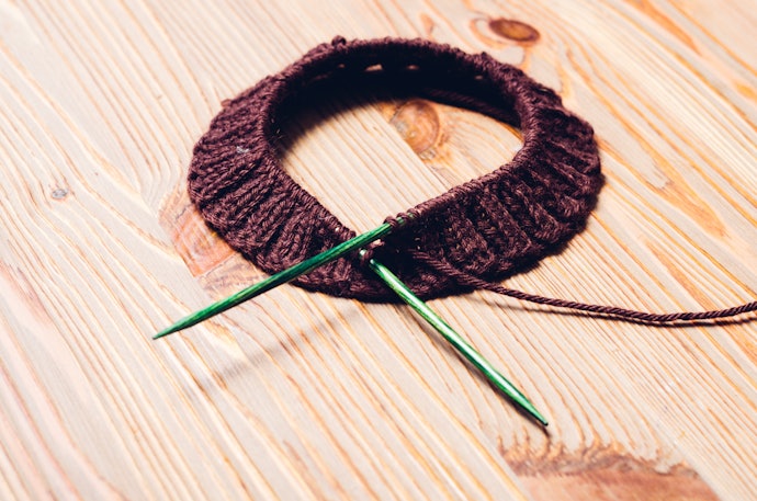 Agulha para Tricô Circular: Perfeita para Peças em Forma de Tubo, com Polainas e Mangas
