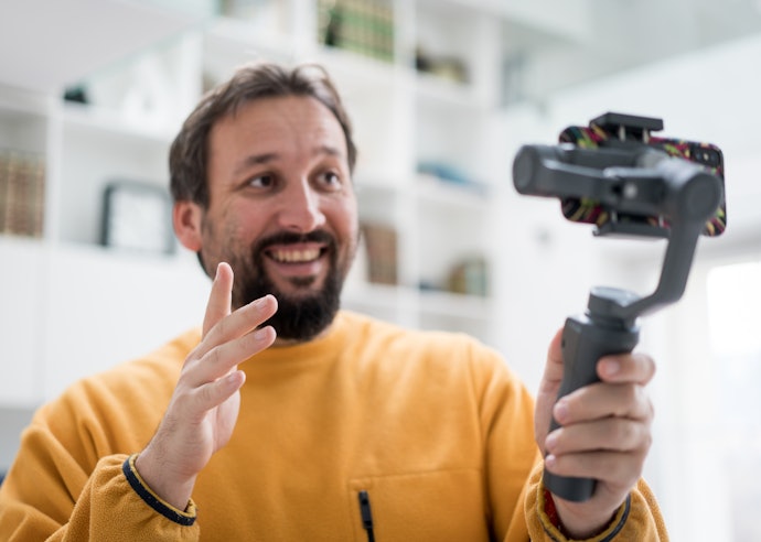 Busca Praticidade? Opte por Controles Simples, como Botão de Gravação e Modos Automáticos