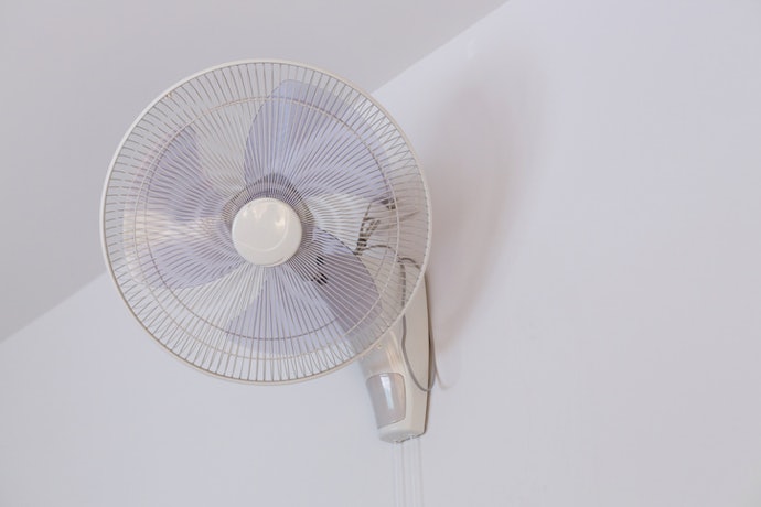 Para Uso Comercial, Prefira Ventilador de Parede com 60 cm ou 70 cm, e Até 6 Pás
