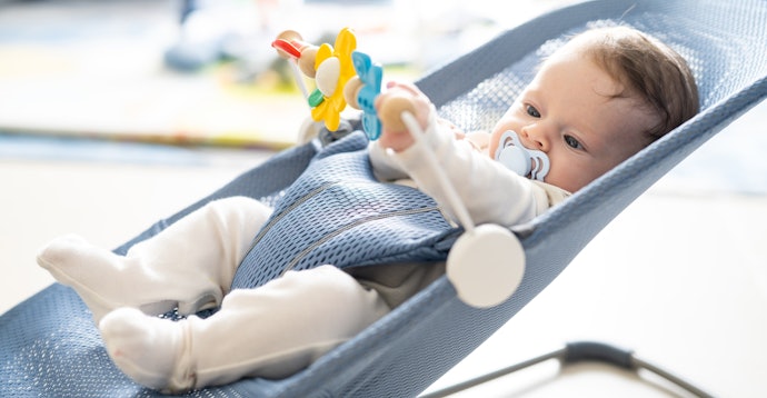 Para Bebês de até 6 Meses, Prefira Cintos de 3 Pontos