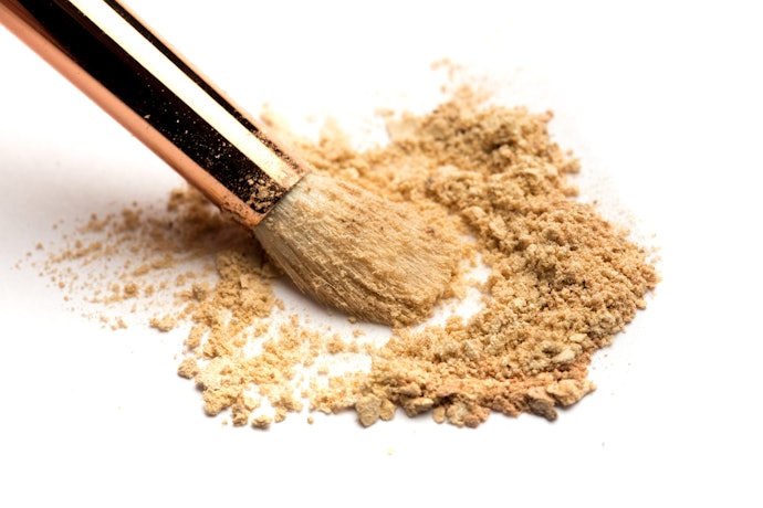 Bases em Pó: Oferecem Acabamento Natural, Ideais Para Peles Jovens