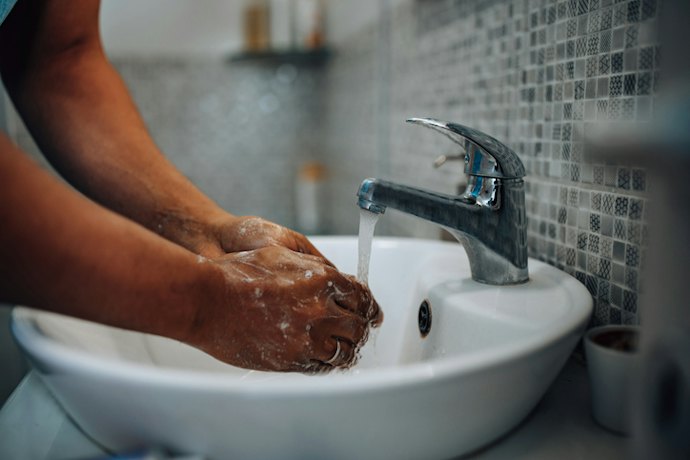 Para Idosos e Pessoas com Mobilidade Reduzida nas Mãos, Busque a Clássica Alavanca