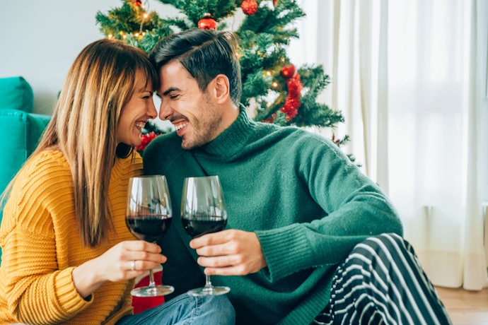 Presente de Natal para Namoradas Adulta: Escolha Cesta Natalina com Vinho, Sandália ou Relógio