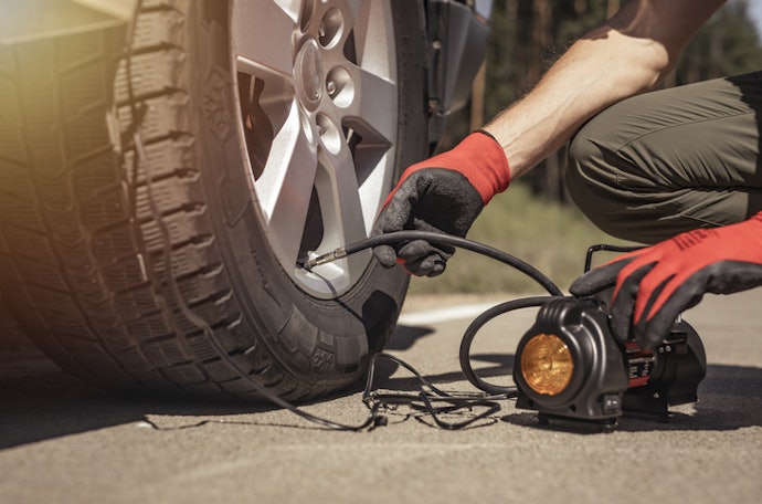 Para Conseguir Alcançar os Pneus, Opte por Modelos com Cabo de 3 m e Mangueira de 30 cm