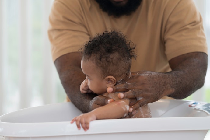 Se Você já Tem um Trocador em Casa, Prefira uma Banheira com Suporte sem Trocador