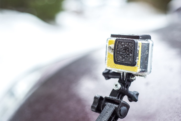 Marcas como Kodak e GoPro Possuem Modelos Bons e Baratos de Câmeras à Prova d'Água