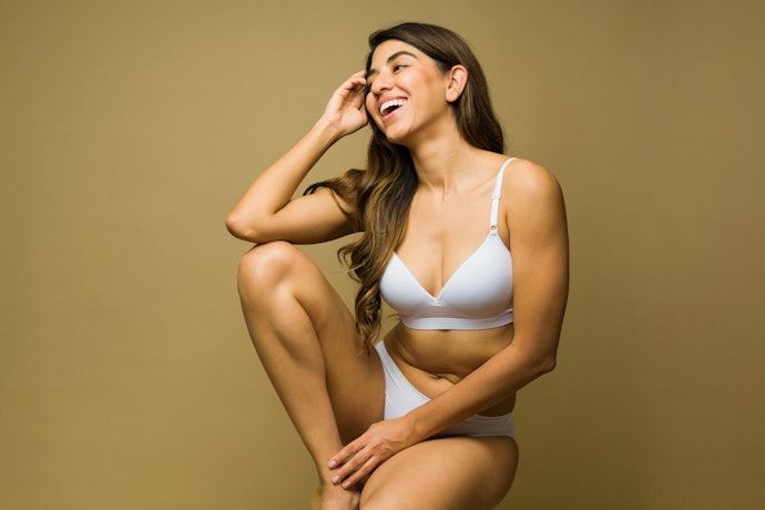 Para Modelar os Seios sem Criar Volume Excessivo, Prefira Bojos Pré-Moldados