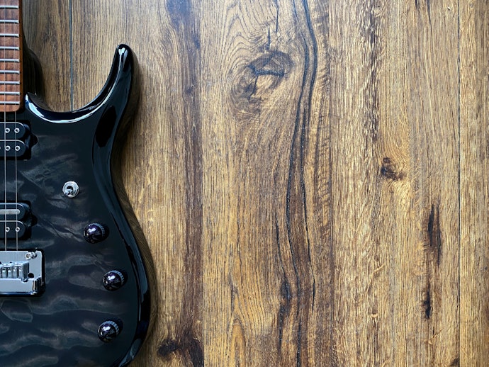 Se Busca uma Guitarra Profissional, Prefira Modelos de Maple, Ash, Alder ou Mogno