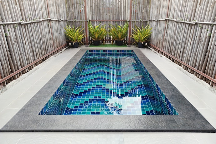 Busca um Filtro para Piscina Pequena de Até 20.000 Litros? Prefira Vazão Mínima de 2.500 L/h