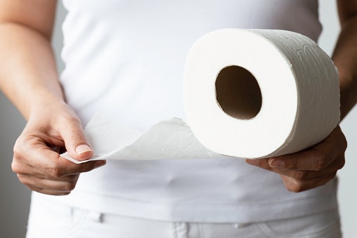 Papel Higiênico Folha Dupla: Boa Absorção e Custo-Benefício